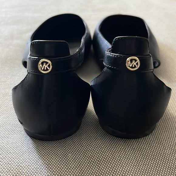 Michael Kors Flats - Picture 7 of 11